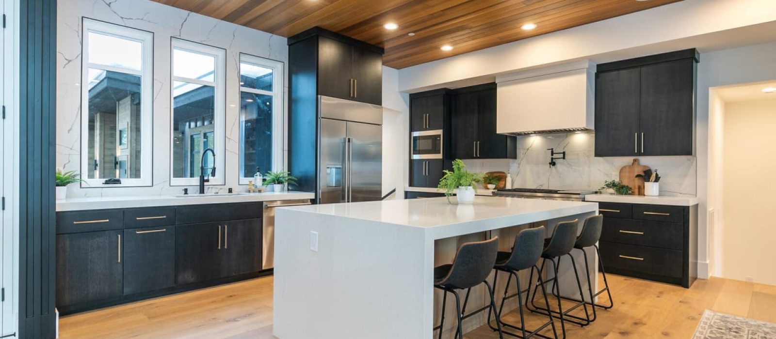 11191-ghirard-rd-truckee-ca-96161-usa-019-025-kitchen-mls_size-1